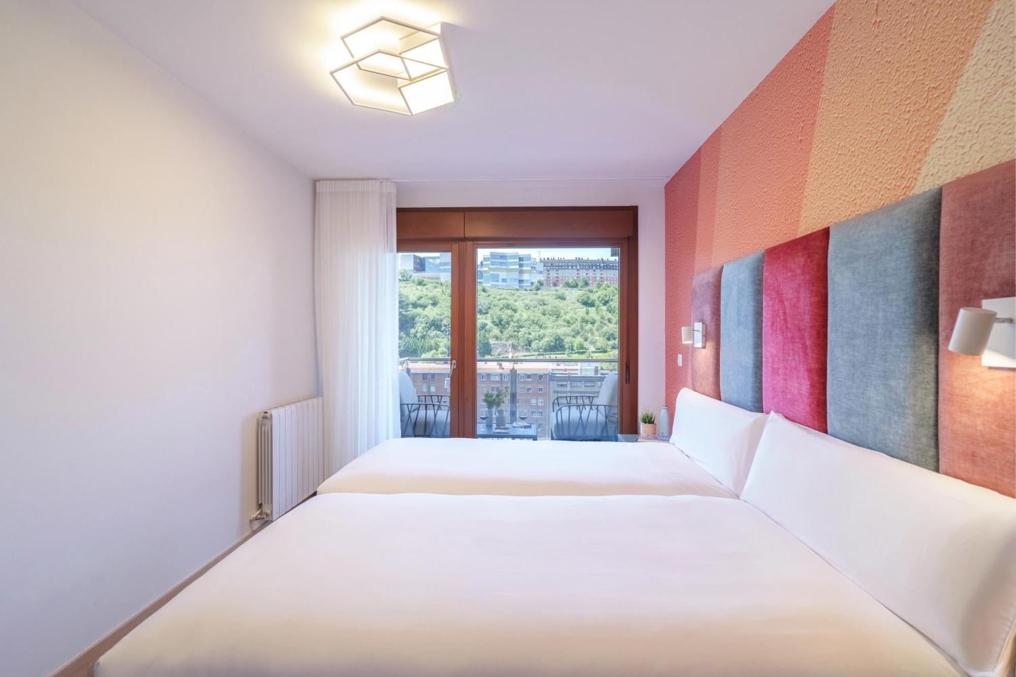 Bilbao Apartamentos Atxuri Bilbau Exterior foto