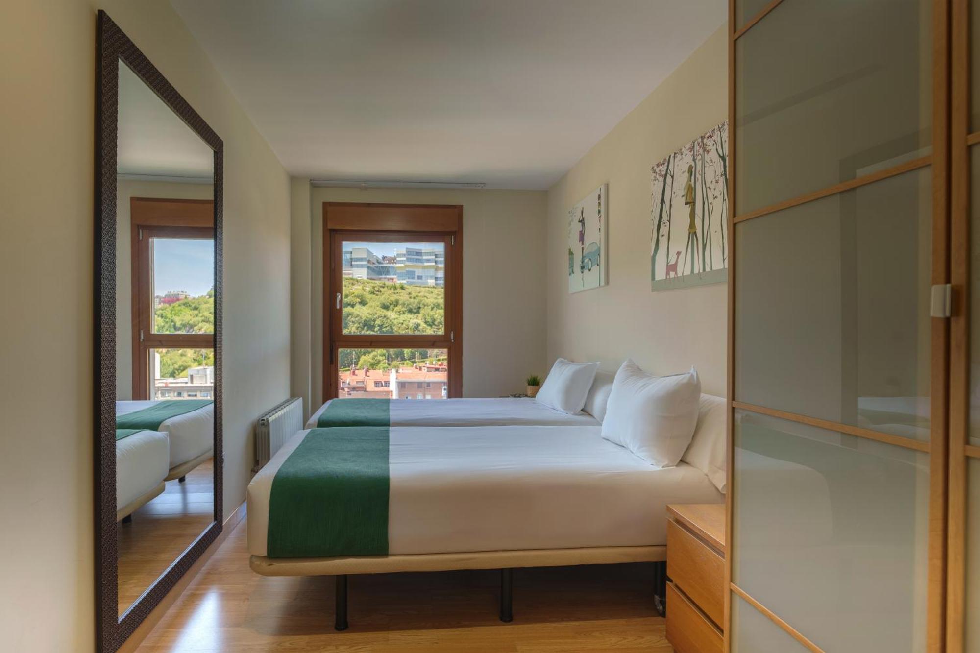 Bilbao Apartamentos Atxuri Bilbau Exterior foto