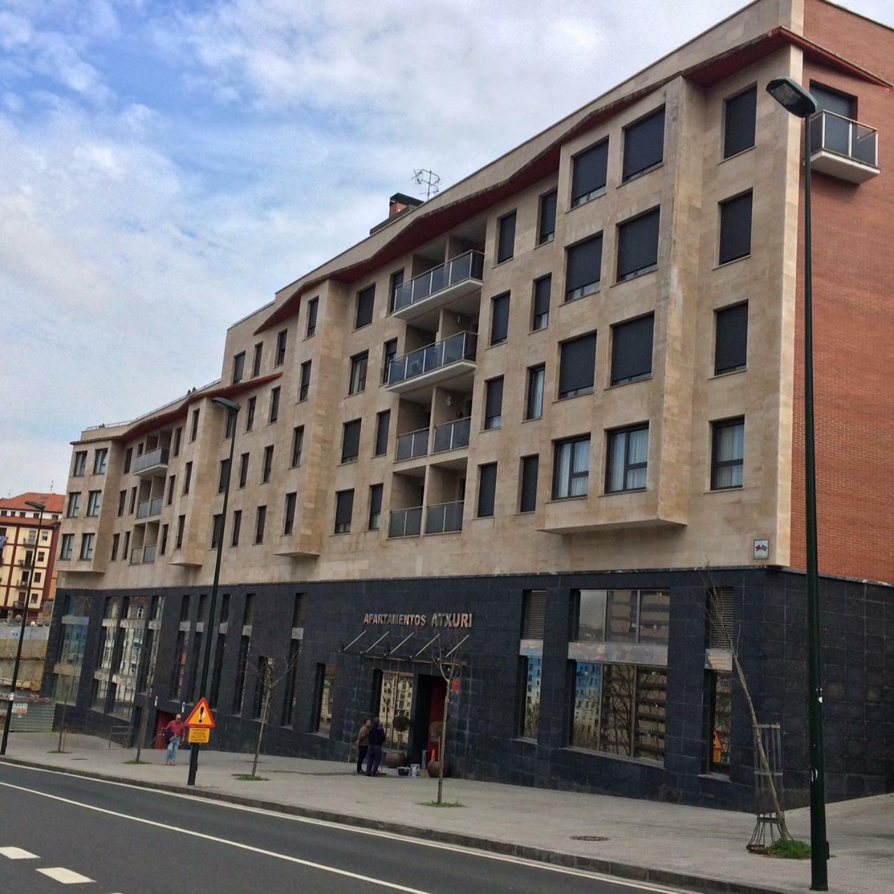 Bilbao Apartamentos Atxuri Bilbau Exterior foto
